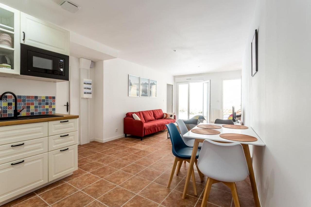 Joli Appartement Avec Jardin / Vieux-Lormont Extérieur photo